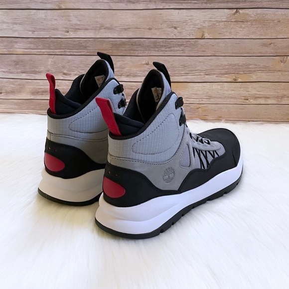 Timberland Men’s Boroughs Project Mid Boots In Light Grey - Picture 4 of 7